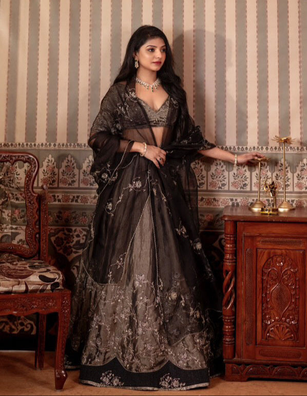CHAAYA LEHENGA SET