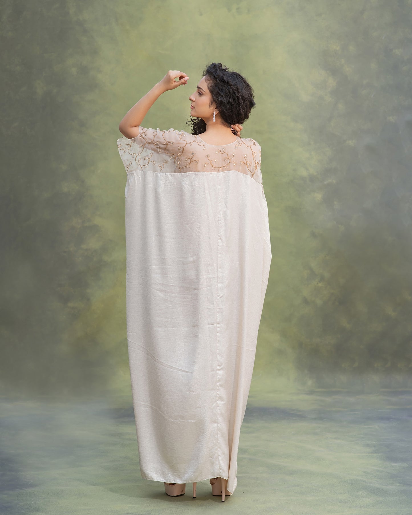 HUSNA KAFTAN