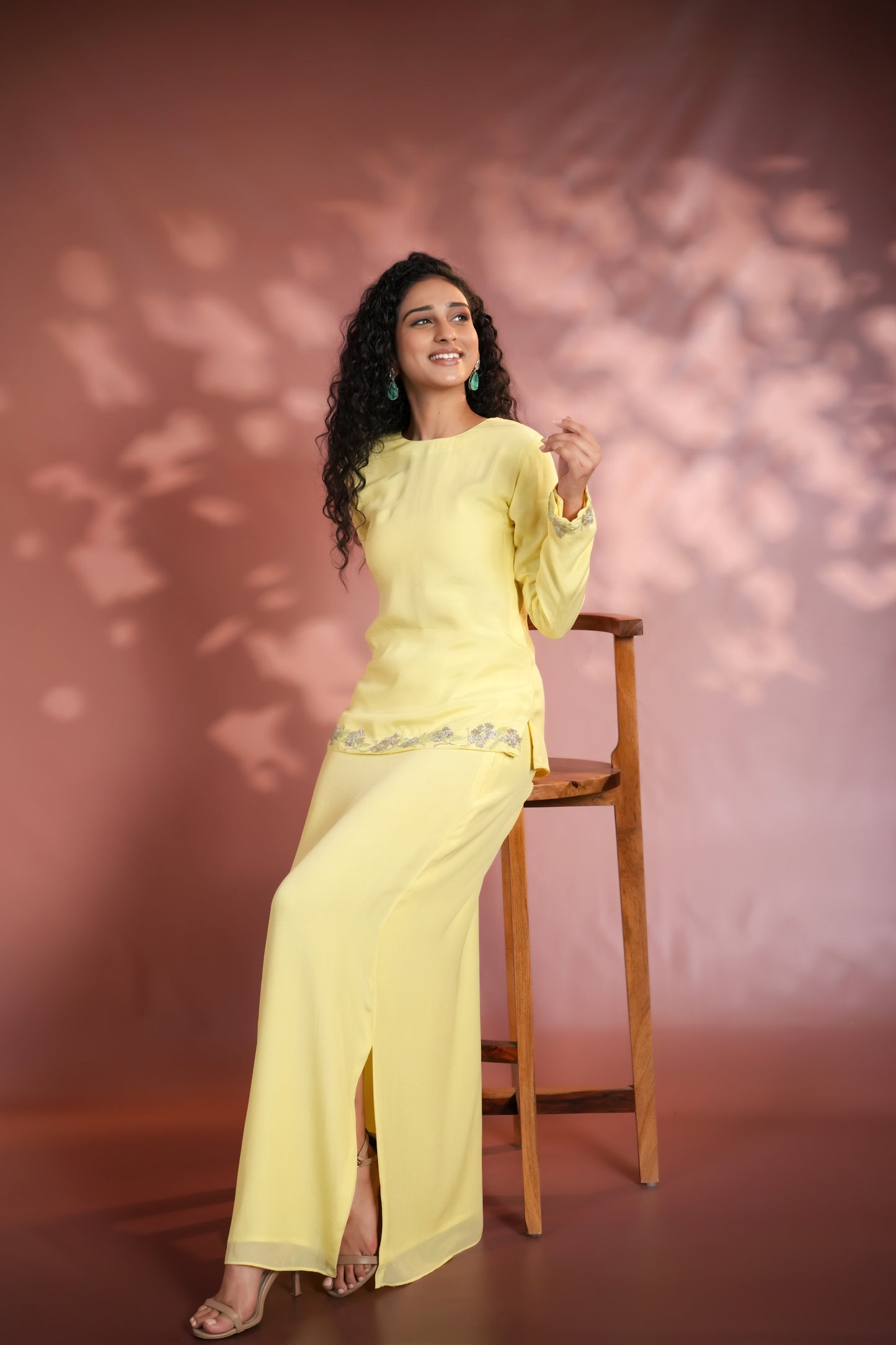 AHAANA SET