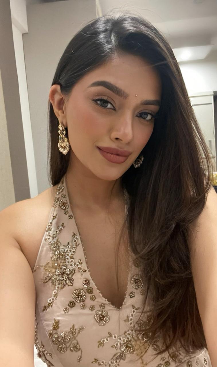 AAROHI SET